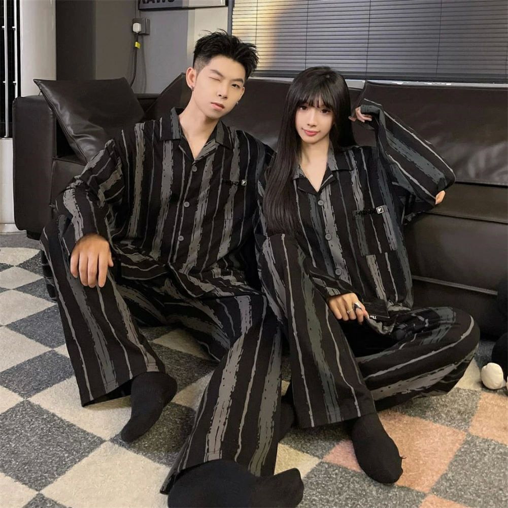 ペア パジャマ 長袖 男女2着 セット 秋 冬 前開き ストライプ シンプル 柔らかい ペア ルームウェア 結婚祝い プレゼント カップル ペア パジャマ 冬 ギフト 上下 セット 部屋着 春秋 パジャマ ペア 長袖 ペアルック おそろい メンズ パジャマ 記念日 プレゼント