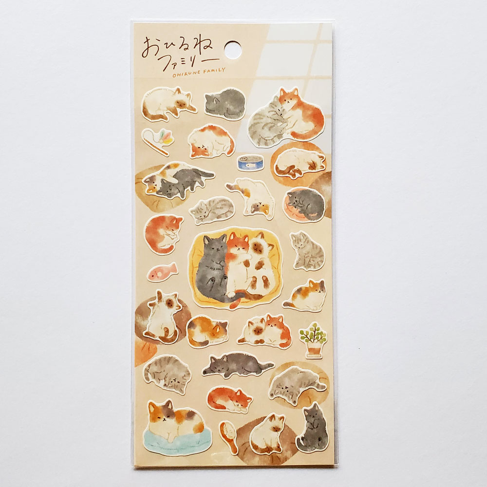 Rakuten - 【文房具/ステーショナリー】おひるねファミリーステッカーシール 82285 猫山さん家　三毛ねこシャムネコハチワレ