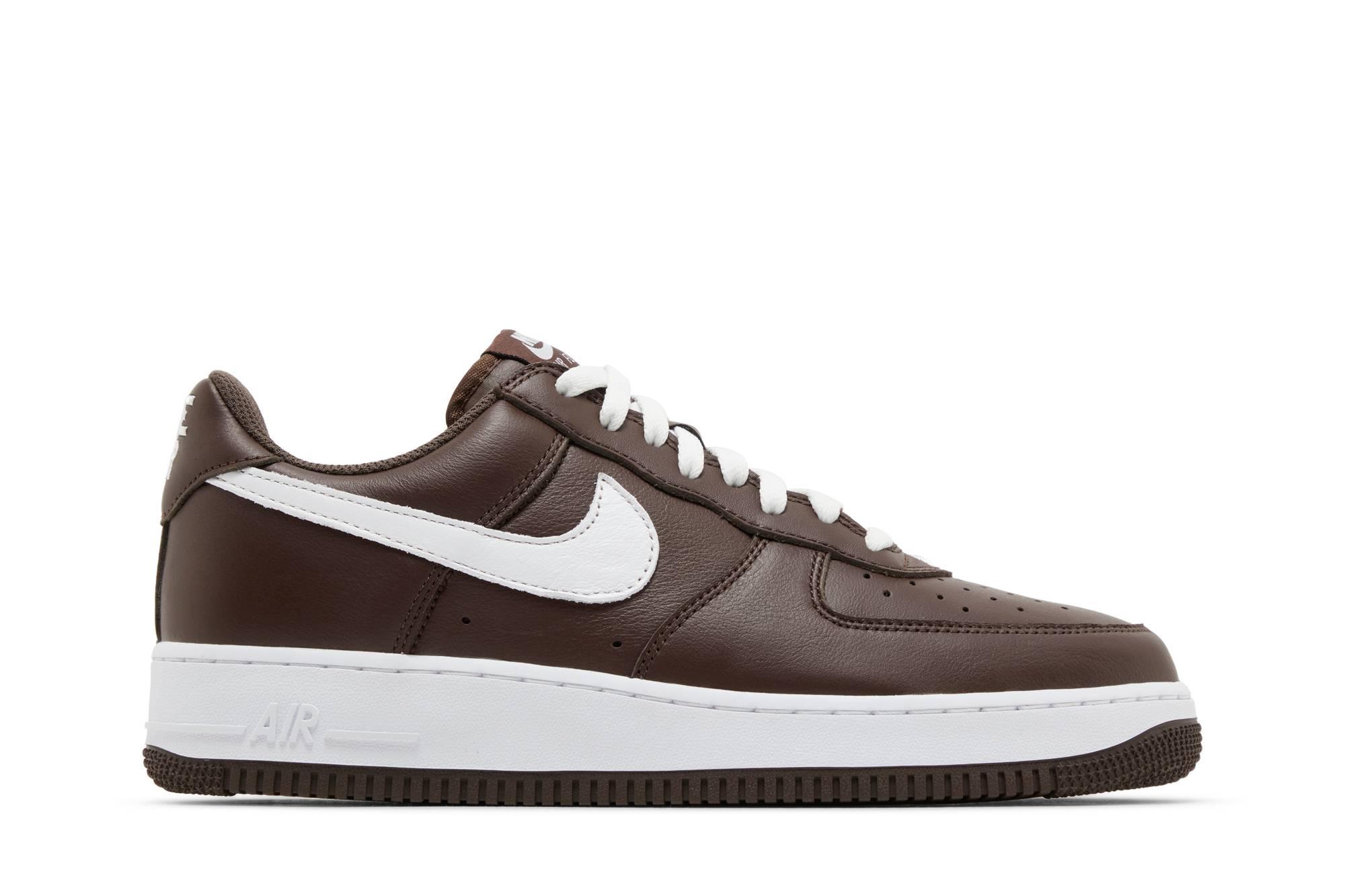 【お取り寄せ商品】NIKE AIR FORCE 1 LOW QS CHOCOLATE ナイキ エアフォース1 ロー QS チョコレート FD7039-200 メンズ レディース 人気 おしゃれ
