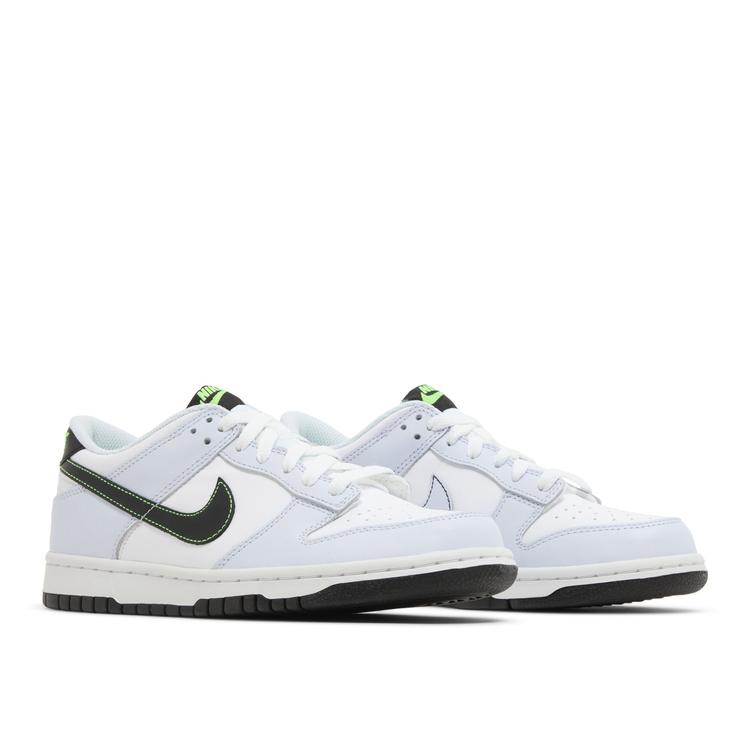 【海外限定 お取り寄せ商品】NIKE DUNK LOW GREY GREEN STRIKE (GS) FB9109-107 メンズ レディース 人気 おしゃれ
