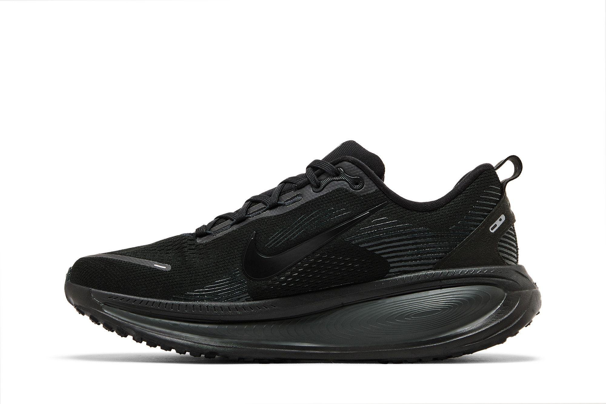 【お取り寄せ商品】NIKE VOMERO 18...の紹介画像2
