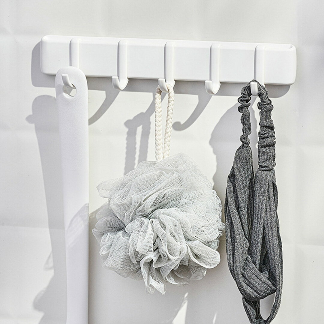【マラソン限定 クーポン発行中】マグネットフック 5連フック ホワイト 浴室 小物収納 壁掛けフック ス..