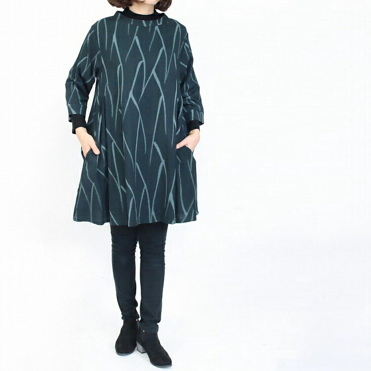 【送料無料】手描き　コットン　チュニック　スタンドカラー　サイドギャザー　スリットネック　ゆったり　手仕事服　大人エスニック