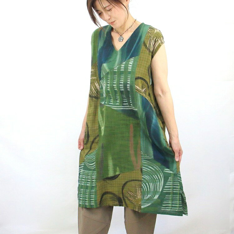 【送料無料】バティック染め　パッチワーク　フレンチ袖　ワンピース