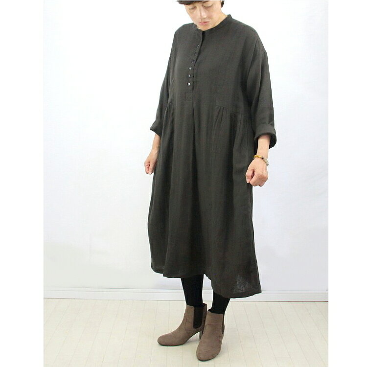 【送料無料】ダブルガーゼ　コットン　ワンピース　ゆったり　サイドギャザー　七分袖　多ボタン　無地　ナチュラルファッション