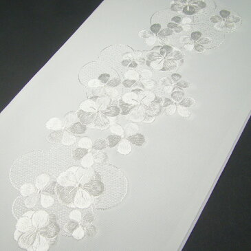 刺繍半衿(半襟)・白/白 梅 結婚式 成人式 フォーマル 留袖用 黒留袖 色留袖 白