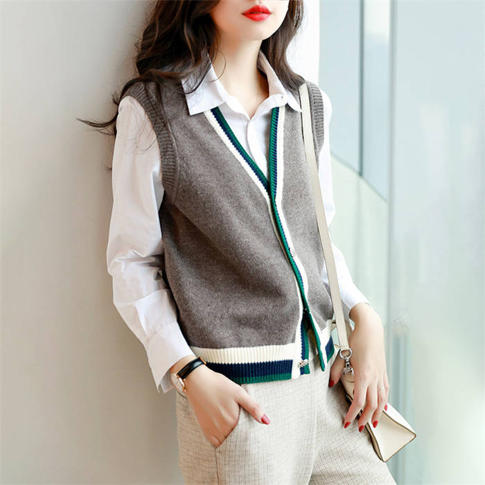 ニット ベスト 配色 レディース 新作 ニットベスト ノースリーブ Vネック ジレ カットソー 無地 重ね着 トップス 春 秋 冬 デザイン感 切り替え 大人 カーデ ゆったり 着痩せ オフィス 前開き 羽織り ボタン レイヤード 通勤 OL 通学 カジュアル オフィス 快適 送料無料