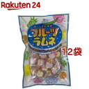 お店TOP＞フード＞お菓子＞駄菓子＞ラムネ＞フルーツラムネ (80g*12袋セット)【フルーツラムネの商品詳細】●いちご、オレンジ、ぶどう、パイナップル、レモン●5つの種類のフルーツラムネをミックスにしました。【品名・名称】菓子【フルーツラムネの原材料】砂糖(国内製造)、コーンスターチ、果汁(イチゴ、オレンジ、グレープ、パイナップル、レモン)／酸味料、膨張剤、香料、着色料(アントシアニン、紅花黄、アナトー)、(一部にオレンジを含む)【栄養成分】100g当たりエネルギー：380kcal、たんぱく質：0g、脂質：0.1g、炭水化物：94.8g、食塩相当量：0.7g(推定値)【アレルギー物質】一部にオレンジを含む【保存方法】直射日光・高温多湿の場所を避けて保存してください。【発売元、製造元、輸入元又は販売元】ママ※説明文は単品の内容です。リニューアルに伴い、パッケージ・内容等予告なく変更する場合がございます。予めご了承ください。・単品JAN：4902871053924ママ270-2232 千葉県松戸市和名ヶ谷950-10120-032-185広告文責：楽天グループ株式会社電話：050-5577-5043[お菓子]