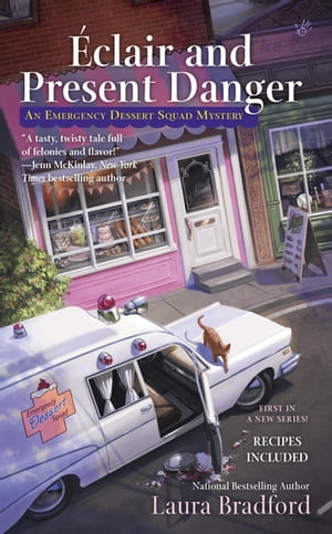 ?clair and Present DangerŻҽҡ[ Laura Bradford ]