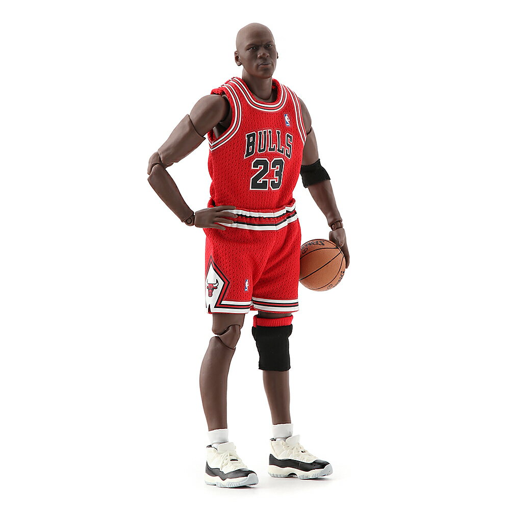 NBA MAFEX マイケル・ジョーダン フィギュア (Chicago Bulls)AWAY(RED) シカゴ ブルズ Chicago Bulls
