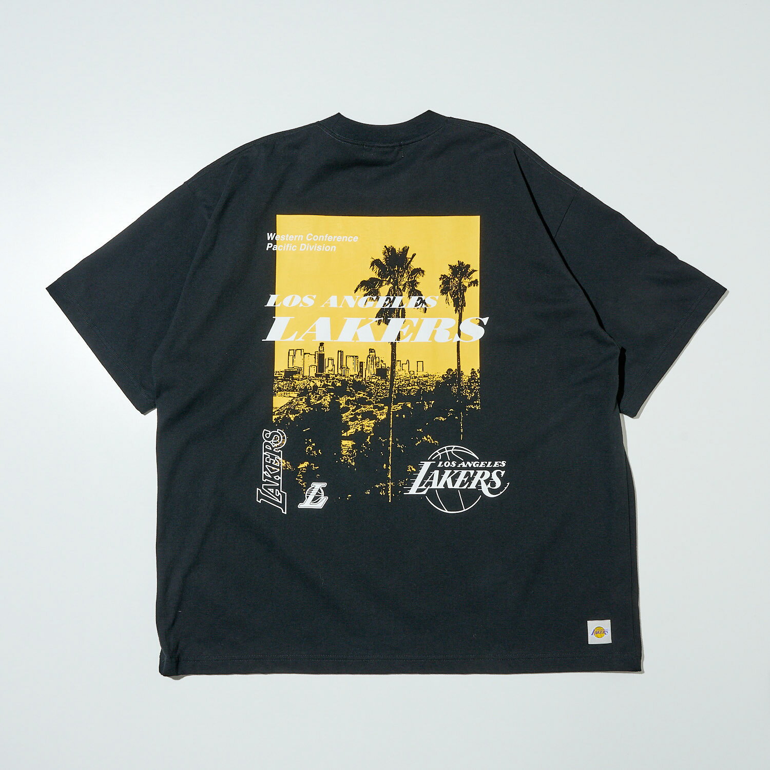 【OFF THE COURT by NBA】 LANDSCAPE PRINT TEE ロサンゼルス レイカーズ Los Angeles Lakers ゴールデン ステート ウォリアーズ Golden State Warriors ボストン セルティックス Boston Celtics シカゴ ブルズ Chicago Bulls