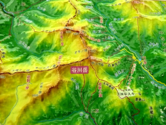 ジオラマ地図 谷川岳