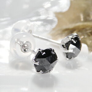 プラチナ　PT900　ブラックダイヤモンド　ピアス　両耳トータル0.70ct　AAAクラス　ブラックダイヤ　0.70カラット（0.35ctx2）PT900シリコンダブルロックキャッチ付