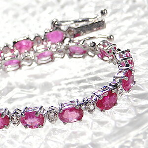 K18WG天然ルビー4ct＆ダイヤモンドブレスレット　ファッション・アクセサリー・レディース・ブレスレット・ホワイトゴールド・k18WG・ダイヤモンド・ダイヤ ブレス・ルビー ブレス・7月誕生石・プレゼント・ギフト・ジュエリーケース・品質保証書