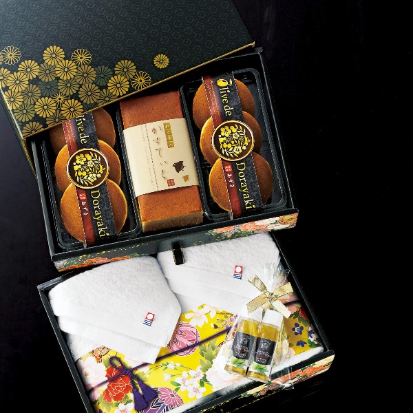 ギフトのラムビットの和菓匠菴 「オリーブ de どら焼き」Premium NODE-AH54(ギフト　引き出物　引出物　快気祝い　結婚式　内祝い　お返し　引越し　ご挨拶　香典返し)｜アングル2