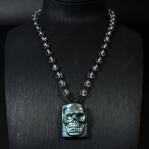 【一点物】ラブラドライト ヒューマン スカル（骸骨） カービング（彫刻）水晶 ネックレス 長さ調整可能【送料無料♪】