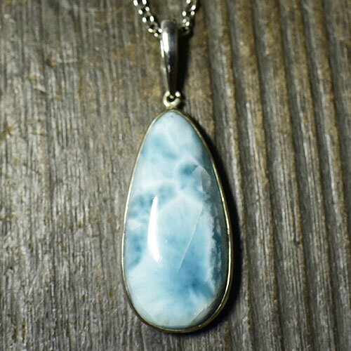 【一点物】ドミニカ共和国産 ラリマー スターリングシルバー ペンダントトップ 14．4g 天然石【送料無..