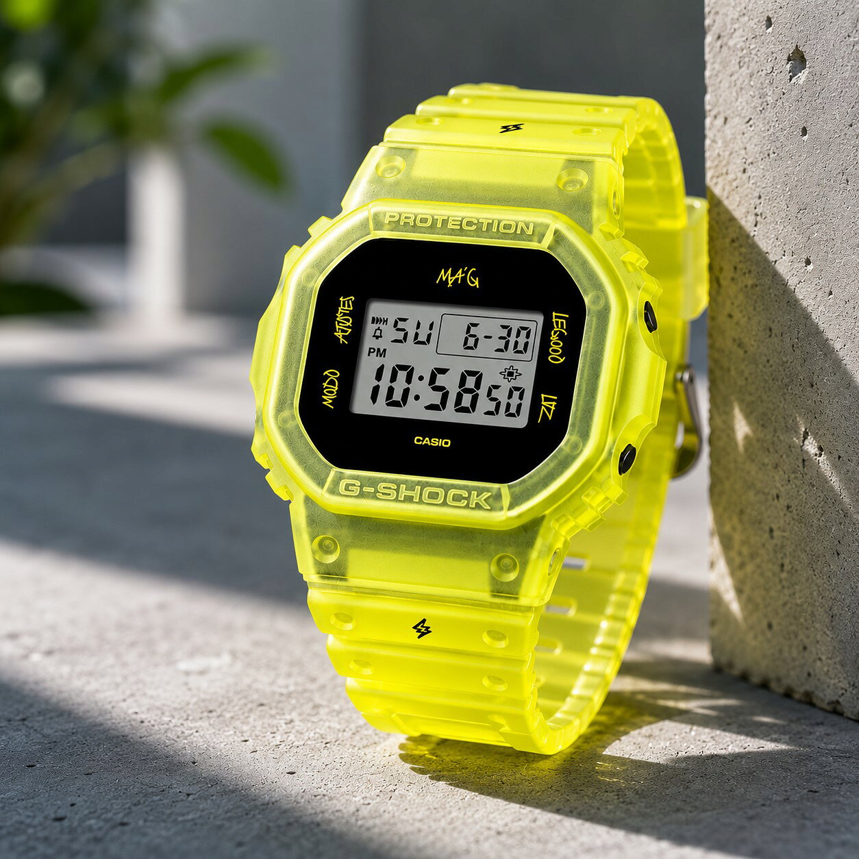 腕時計 カシオG-SHOCK海外モデル DWE-5600JB-1A9 メンズ レディース