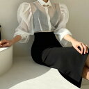 ブラック キャミソール+ホワイト 薄い透かし ブラウス+ハイウエスト セミロングスカート