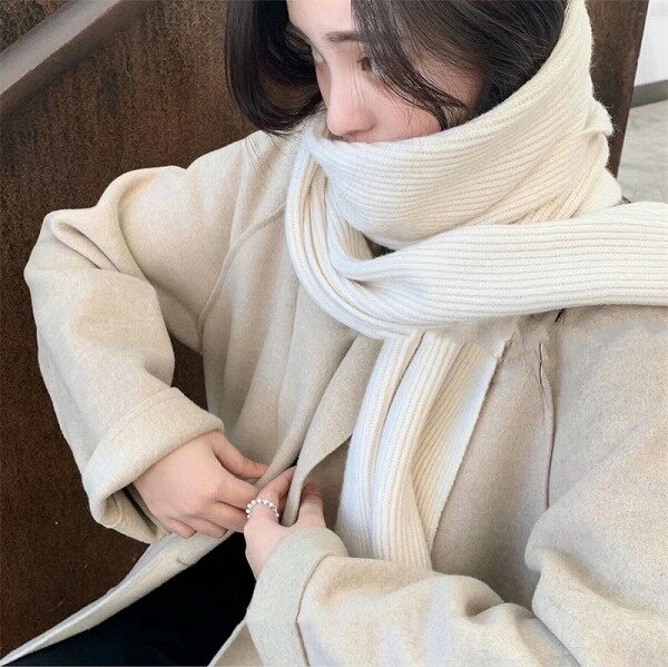 ★ファッションおしゃれ度高め　スウィート 上品さたっぷり ニットマフラー