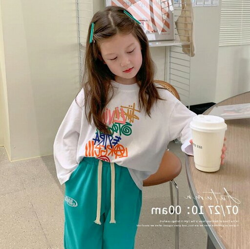 秋新しい 子供服 ★女の子長袖Tシャツ★ファッションTシャツ ★韓国風子供春秋服★90-140 秋新しい 子供服 ★女の子長袖Tシャツ★ファッションTシャツ ★韓国風子供春秋服★90-140