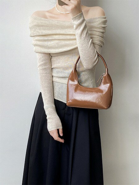 着痩せして見えます ギャザリング スリム 一言の肩 上着 お出かけ オフショルダー ニットトップス