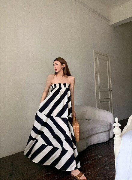 着映えが狙える ストライプ ロングスカート 気質 カジュアル ベアワンピ デザインセンス イレギュラー
