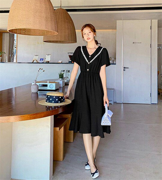 柔らかな雰囲気 女の子ファッション レトロ ニッチ ワンピース 夏 Vネック受け取って腰 スリム 気質