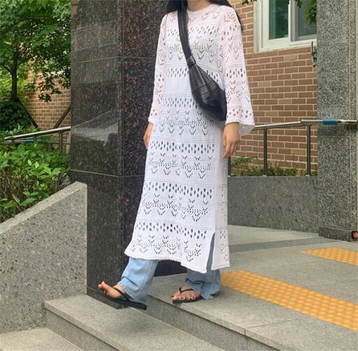 大人の可愛さが詰まった1枚 韓国ファッション 春夏 怠惰な風 ミディアム丈 薄い 日焼け止め 七分袖 ニット 大人の可愛さが詰まった1枚 韓国ファッション 春夏 怠惰な風 ミディアム丈 薄い 日焼け止め 七分袖 ニット