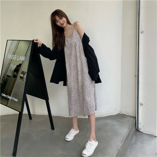 穿きやすく使いやすい。快適である ヒョウ柄 シフォン キャミワンピ Vネック 袖なし シンプル 新品 穿きやすく使いやすい。快適である ヒョウ柄 シフォン キャミワンピ Vネック 袖なし シンプル 新品