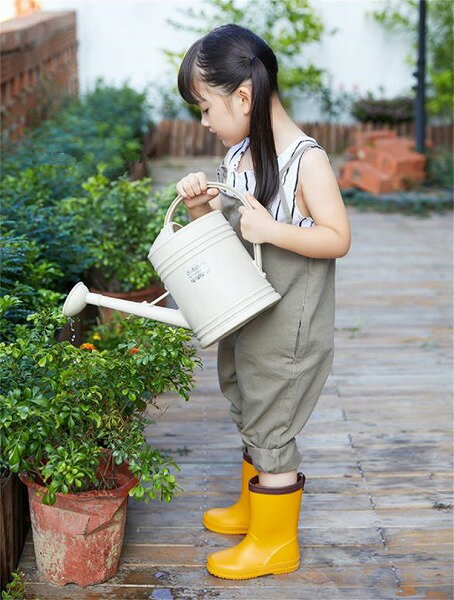 ブームが巻き起こる 超軽量 子供 レインブーツ フォーシーズン レインブーツ 小中学生