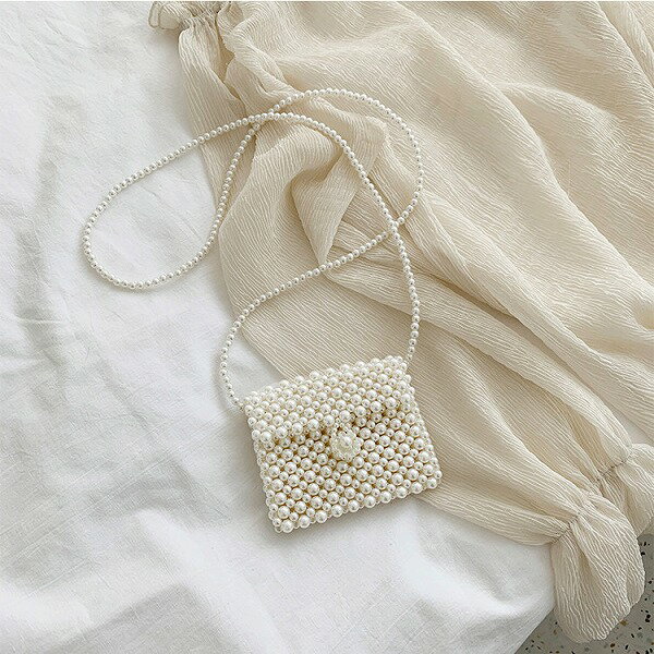 ブームが巻き起こるINSスタイル 真珠 バッグ ショルダーバッグ ミニ レトロ 手作り sweet系
