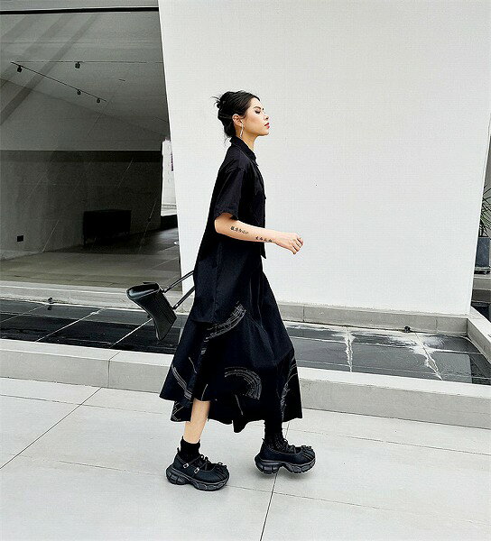 プリントスカート スリム ゆったりする 落書きハーフスカート aラインスカート