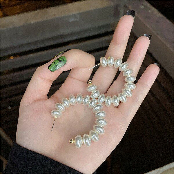 韓国風デザインC字型パールピアス シンプルミニマル 女性用誕生日ギフト