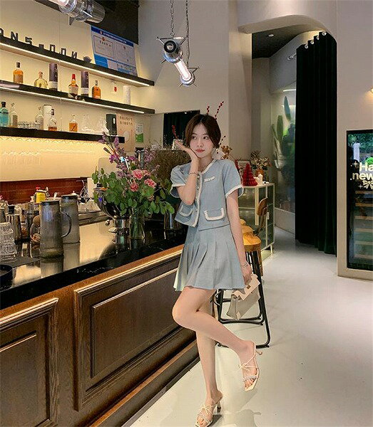 ブームが巻き起こる 一字ドリルバンド 蝶ネクタイ パンプス スクエアトゥ サンダル 夏 新品