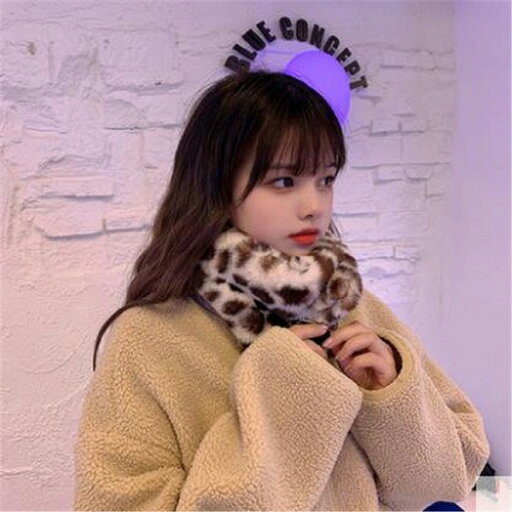 新品 レザーバックル ヒョウ柄 よだれかけ 女性 韓国語版 縫付 スカーフ 毛皮の襟 トレンド 新品 レザーバックル ヒョウ柄 よだれかけ 女性 韓国語版 縫付 スカーフ 毛皮の襟 トレンド