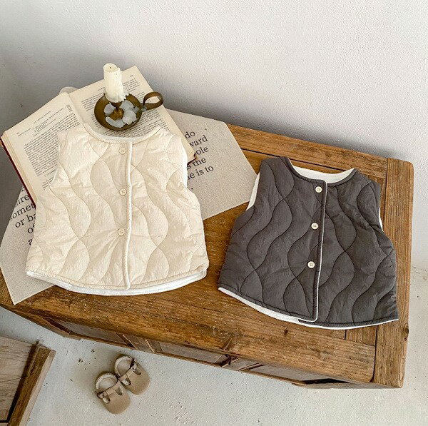 秋冬子供服 可愛い 裏起毛 厚手 無地 チョッキ 韓国風子供服 ベビー服 防寒 温かい コート 2色展開