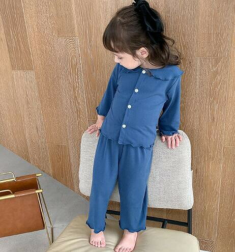 子供用アパレル　キッズ用パジャマ　2点セット　タグ7ータグ15