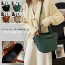 新作 レディース スクエア ショルダーバッグ キルティング カジュアル 斜め掛け きれいめ 肩掛け