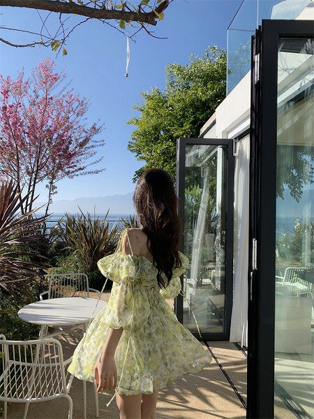 着映えが狙える オフショルダー 夏 フリル ミニスカート ビーチ お出かけ ワンピース キャミワンピ