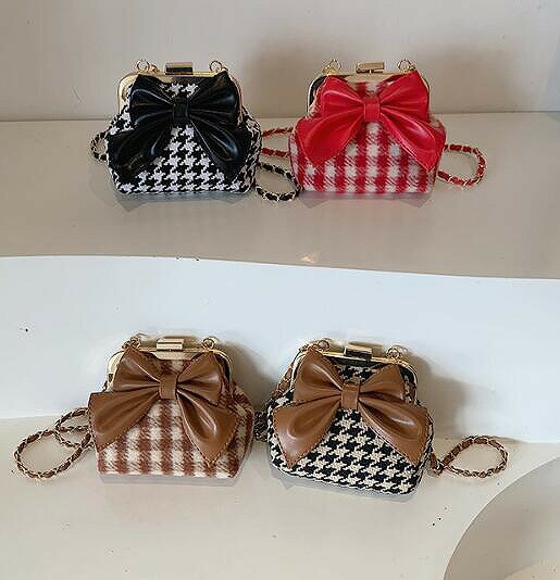 キッズバッグ 可愛い鞄 リボンヒョウ柄 ショルダーバッグ 斜め掛けバッグ