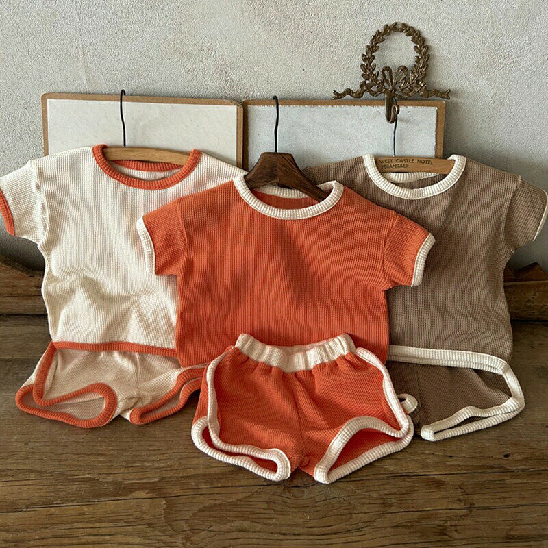 送料無料 ベビー服 上下セット ベビー夏服 セットアップ 半袖tシャツ＆ショーツセット コントラストカラー 縁取り ワッフル仕様 パジャマ ルームウエア ベビー 赤ちゃん 子供 夏用 涼しい 薄手 男女兼用 女の子 男の子 海外通販