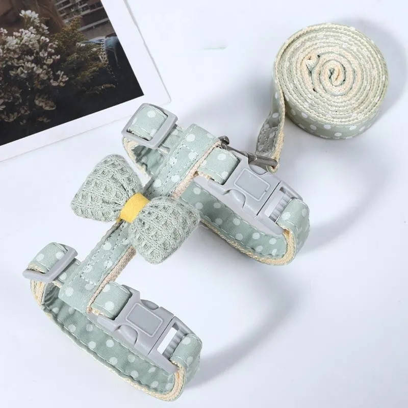 紐タイプ 抜けない 猫用 猫 猫具 リード 小型犬 猫 胴輪 散歩 H型 お出かけ リード付き 調整可能 ハーネス 可愛い 簡単に着脱 キャットハーネス キャットウエア リーシュ リボン付き 脱走防止