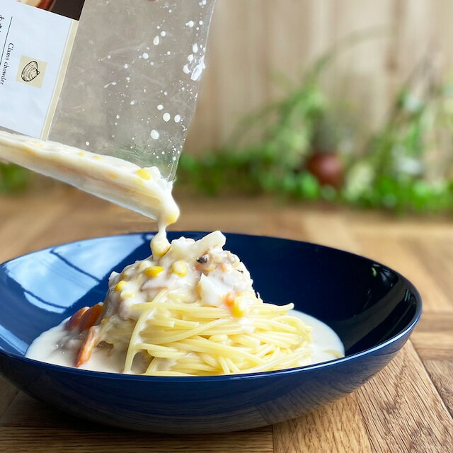 あさりと野菜とベーコンのクラムチャウダー風ソース aAttA・Gratissimo