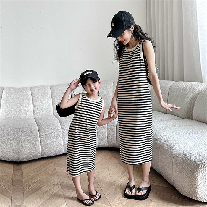夏 家族揃い ワンピース タンクトップ ママと娘 セット 親子 リンクコーデ ペアルック 親子 親子コーデ..