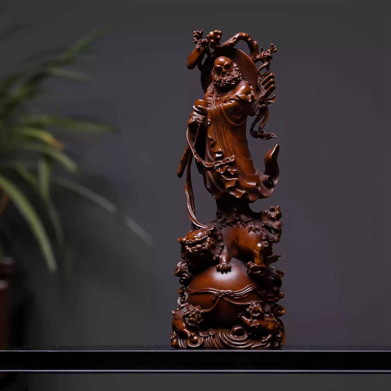 木彫りの仏像 置物 達磨 開運出世 商売繁盛 仏教美術品 神像 (高さ21cm×巾7cm）達磨大師立像 高級天然..