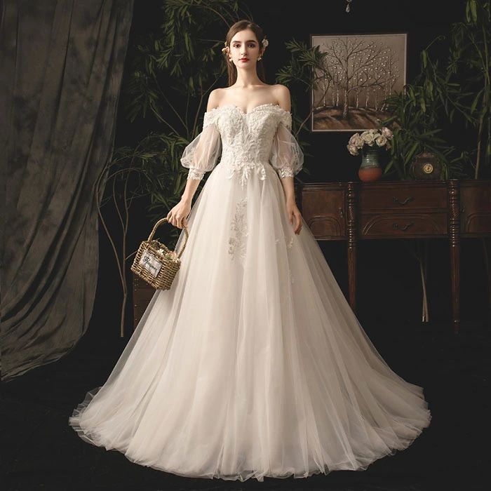 サッシ ロングドレス レース 結婚式 ブライダル 披露宴 パーティードレス 花嫁 二次会 ウエディングドレス 花 白 aラインドレス