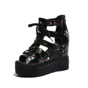 【期間限定最大15%OFF】サンダル レディース シューズ 靴 サンダル 厚底 花柄 歩きやすい ウォーキング シンプル かわいい 脱げにくい 柔らかい 走れる スリッパ 夏 スポサン 黒 ブラック 送料無料 痛くない 楽 快適 ファッション おしゃれ