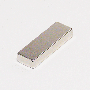 ネオジム磁石19.1mm×9.5mm×1.6mm(N35) 1個