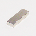 ネオジム磁石19.1mm×9.5mm×1.6mm(N35) 1個ネオジウム 超強力 マグネット 強力磁石 永久磁石 いろいろ使えますリール改造・燃費アップ・フィ...
